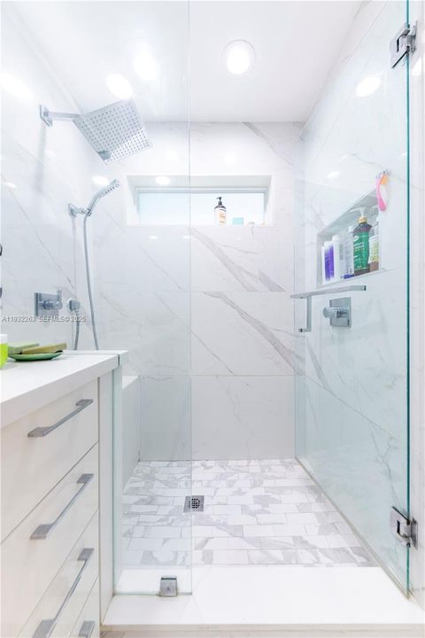 На продажу: $720,000 (3 спален, 2 ванн, 1494 Квадратных фут)