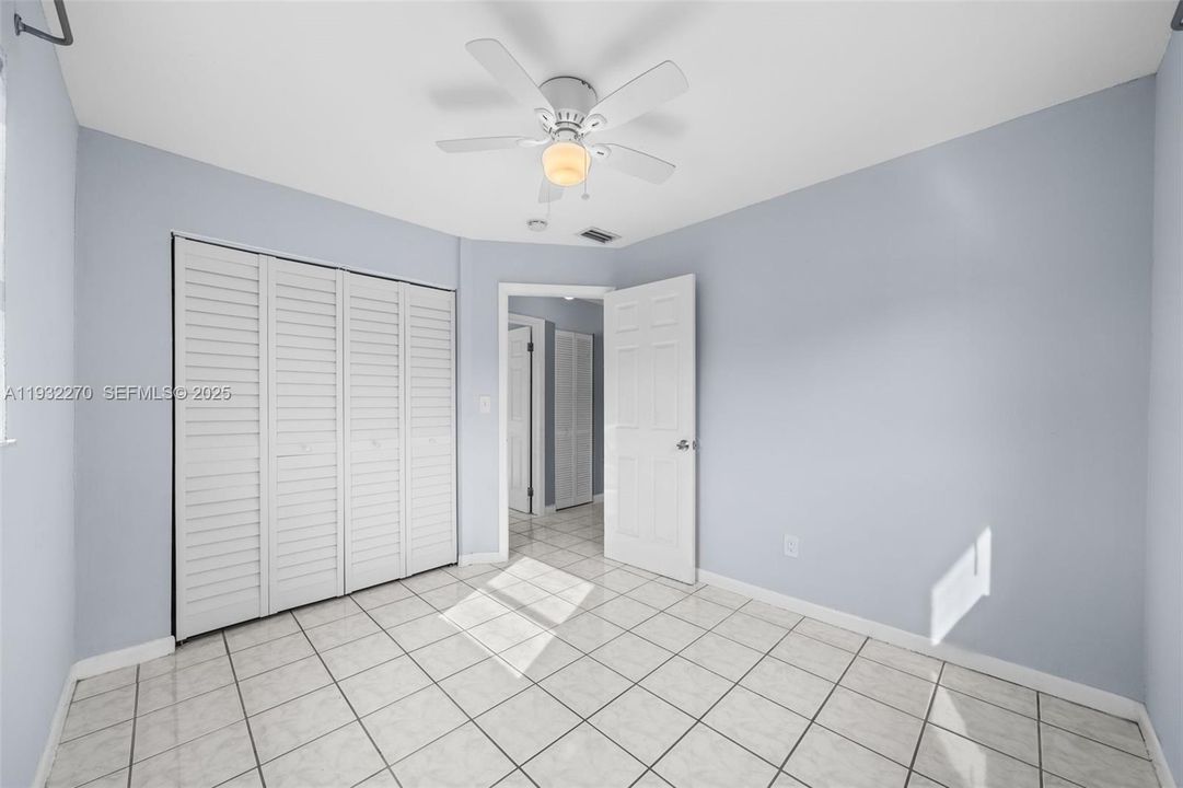 В аренду: $3,200 (3 спален, 2 ванн, 1244 Квадратных фут)