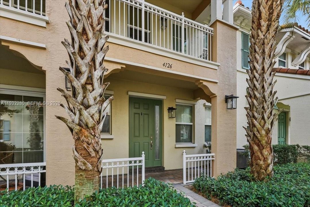 На продажу: $535,000 (3 спален, 2 ванн, 1334 Квадратных фут)