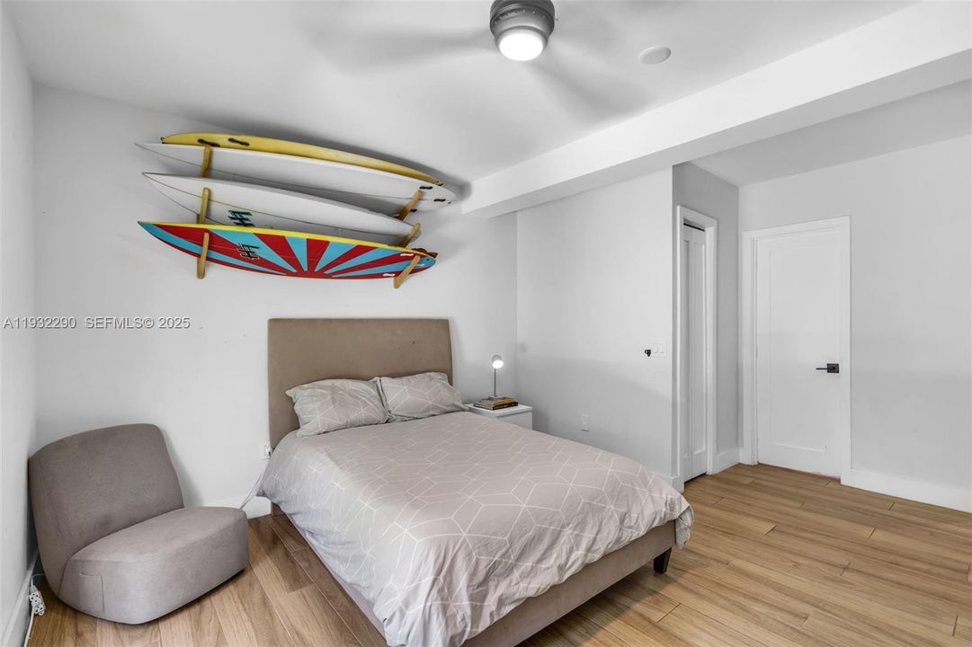 В аренду: $17,500 (5 спален, 4 ванн, 0 Квадратных фут)