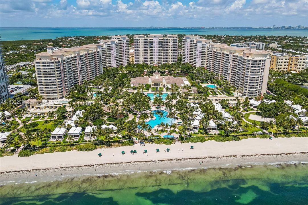 待售: $5,100,000 (3 贝兹, 3 浴室, 2790 平方英尺)