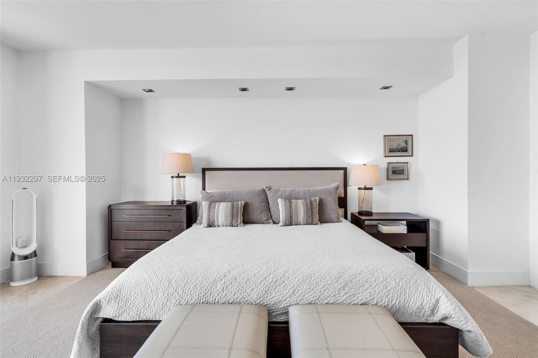 待售: $5,100,000 (3 贝兹, 3 浴室, 2790 平方英尺)