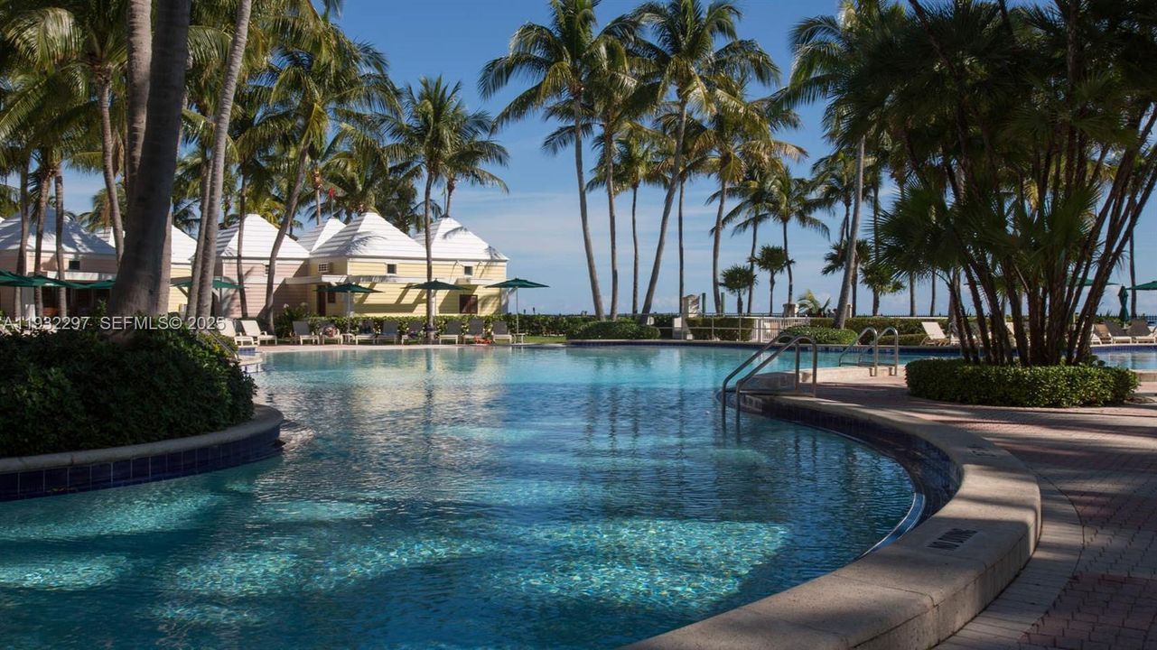 待售: $5,100,000 (3 贝兹, 3 浴室, 2790 平方英尺)