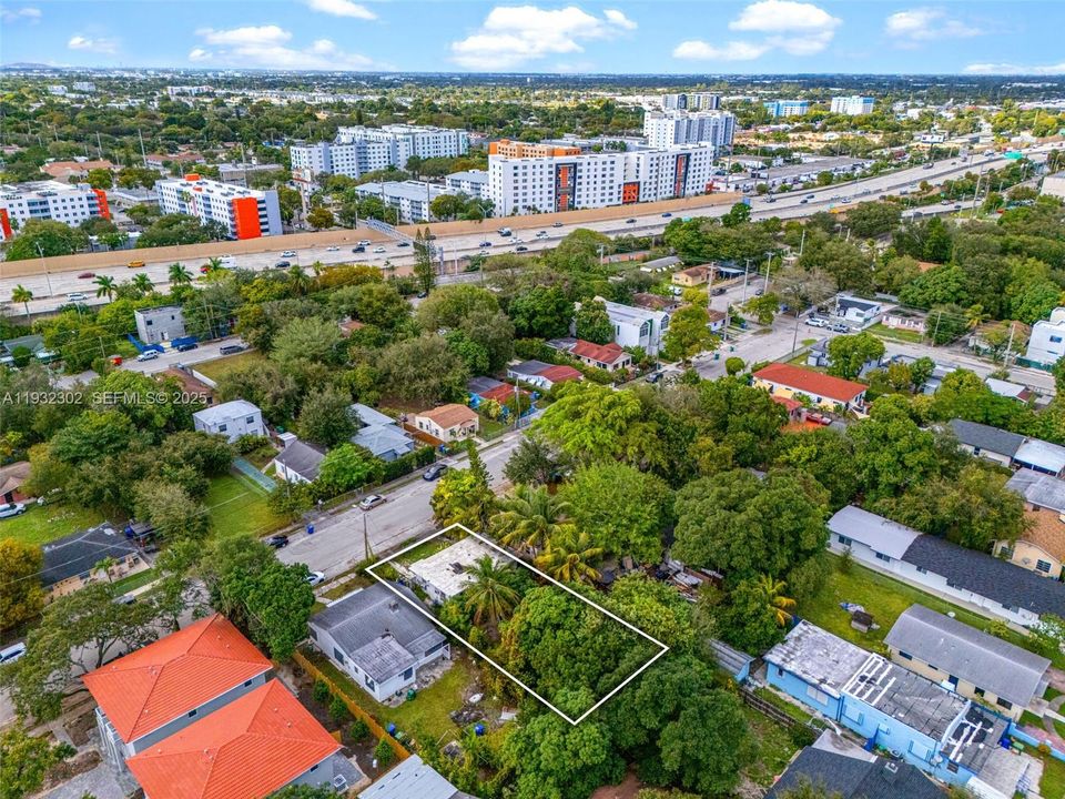 На продажу: $429,900 (0 спален, 0 ванн, 888 Квадратных фут)