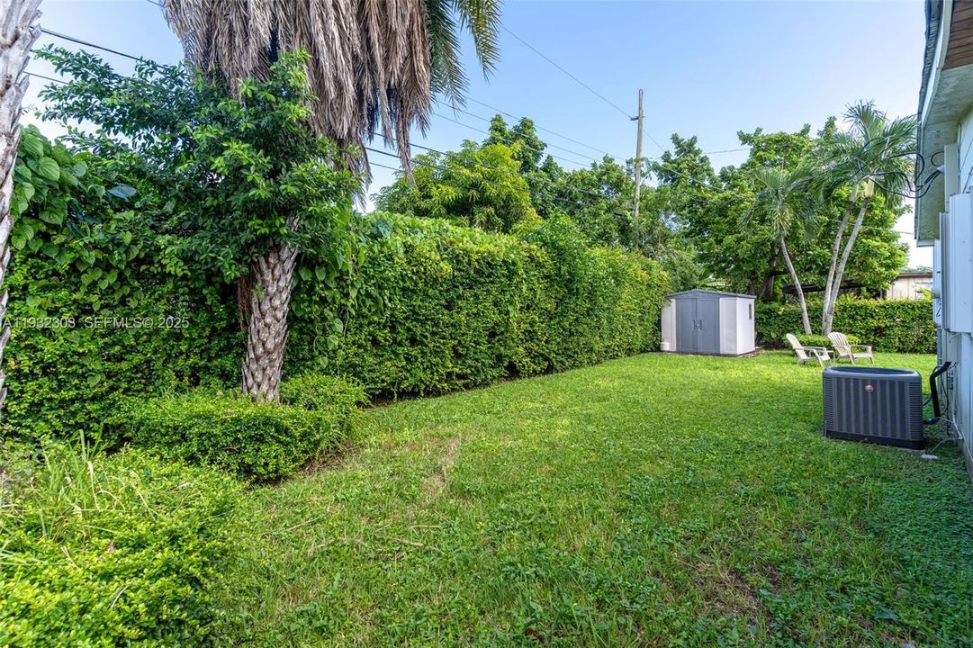 For Sale: $686,000 (3 beds, 2 baths, 1336 Square Feet)