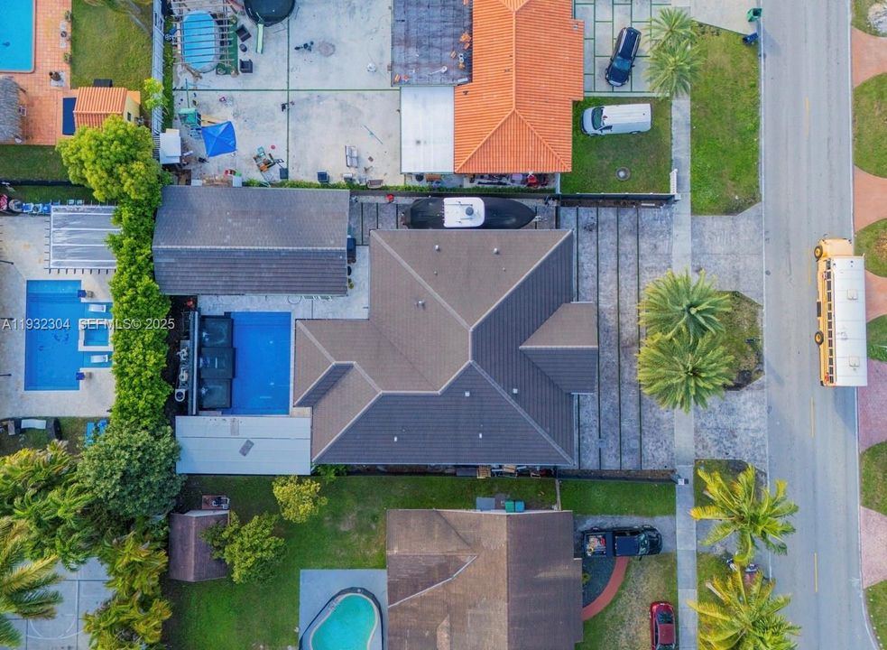 En Venta: $1,695,000 (6 camas, 6 baños, 3871 Pies cuadrados)