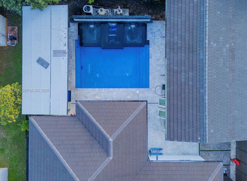 En Venta: $1,695,000 (6 camas, 6 baños, 3871 Pies cuadrados)