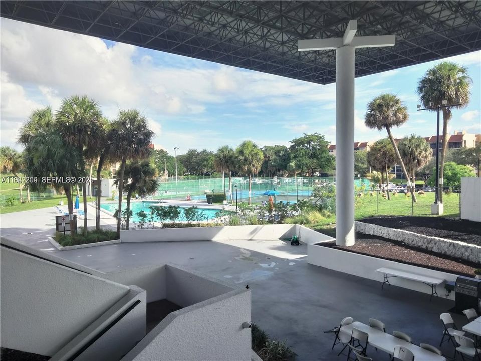 En Renta: $1,700 (2 camas, 2 baños, 1100 Pies cuadrados)