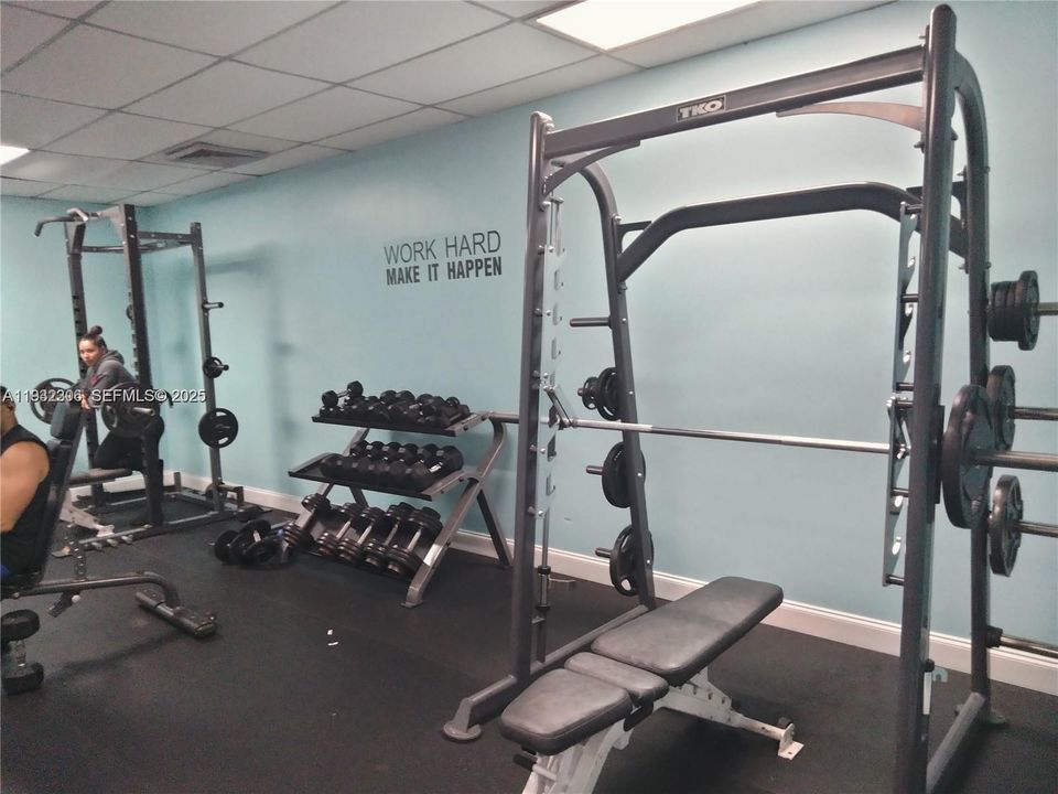 En Renta: $1,700 (2 camas, 2 baños, 1100 Pies cuadrados)