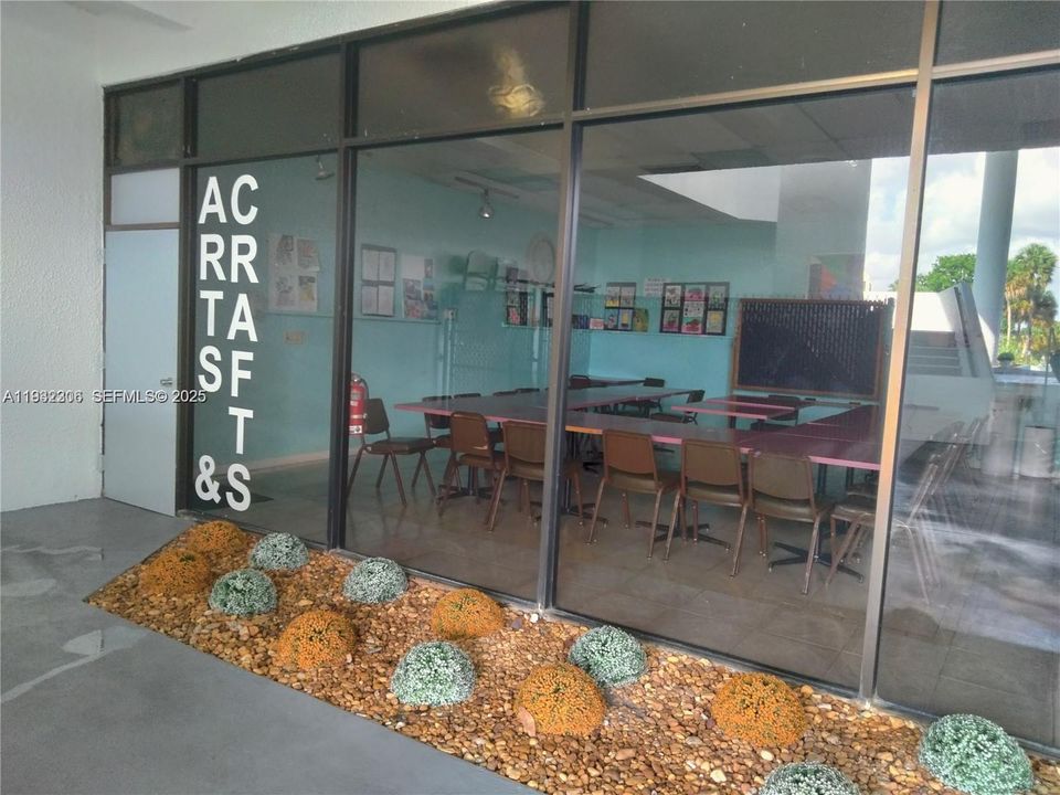 En Renta: $1,700 (2 camas, 2 baños, 1100 Pies cuadrados)