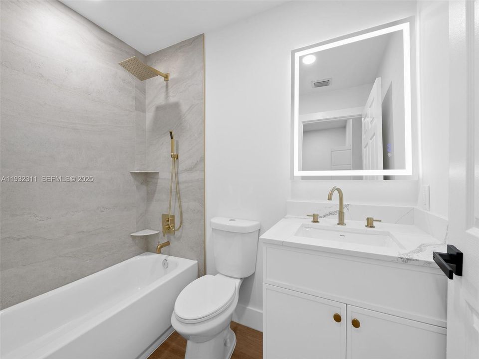 For Sale: $639,999 (3 beds, 3 baths, 1629 Square Feet)