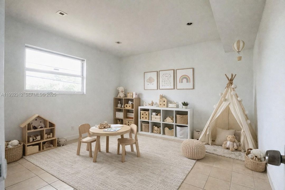 出租: $2,600 (3 贝兹, 2 浴室, 1200 平方英尺)