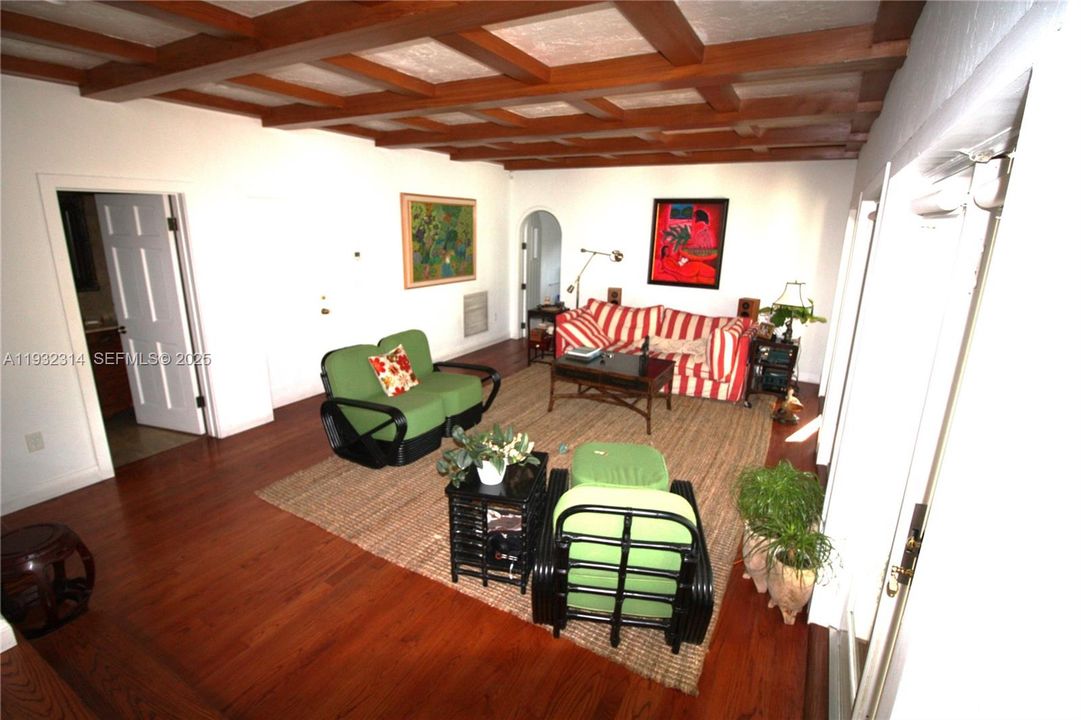 En Venta: $10,900,000 (5 camas, 4 baños, 5704 Pies cuadrados)