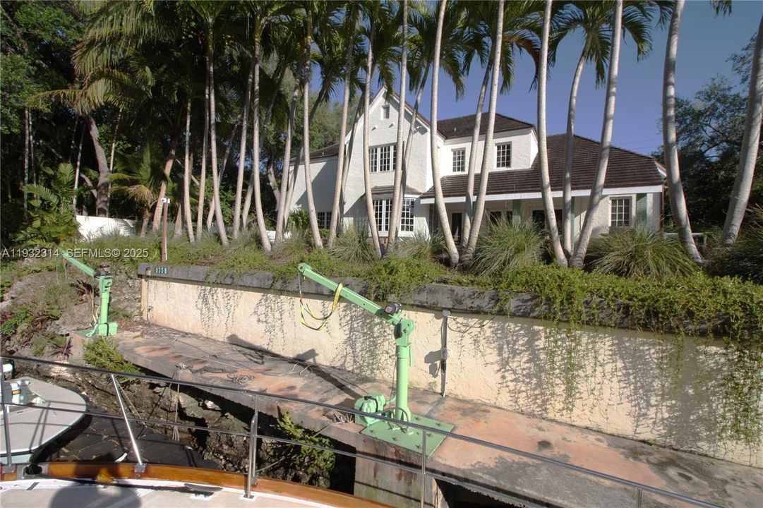 En Venta: $10,900,000 (5 camas, 4 baños, 5704 Pies cuadrados)