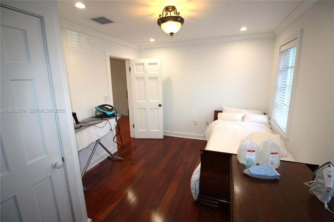 En Venta: $10,900,000 (5 camas, 4 baños, 5704 Pies cuadrados)