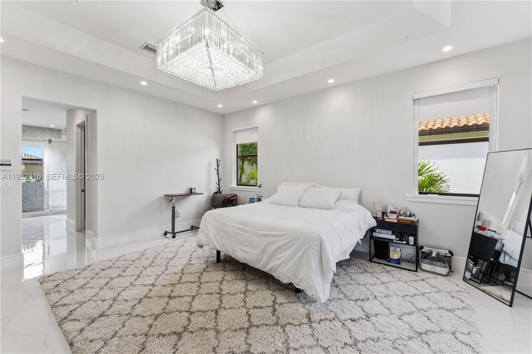 待售: $1,375,000 (5 贝兹, 4 浴室, 3223 平方英尺)