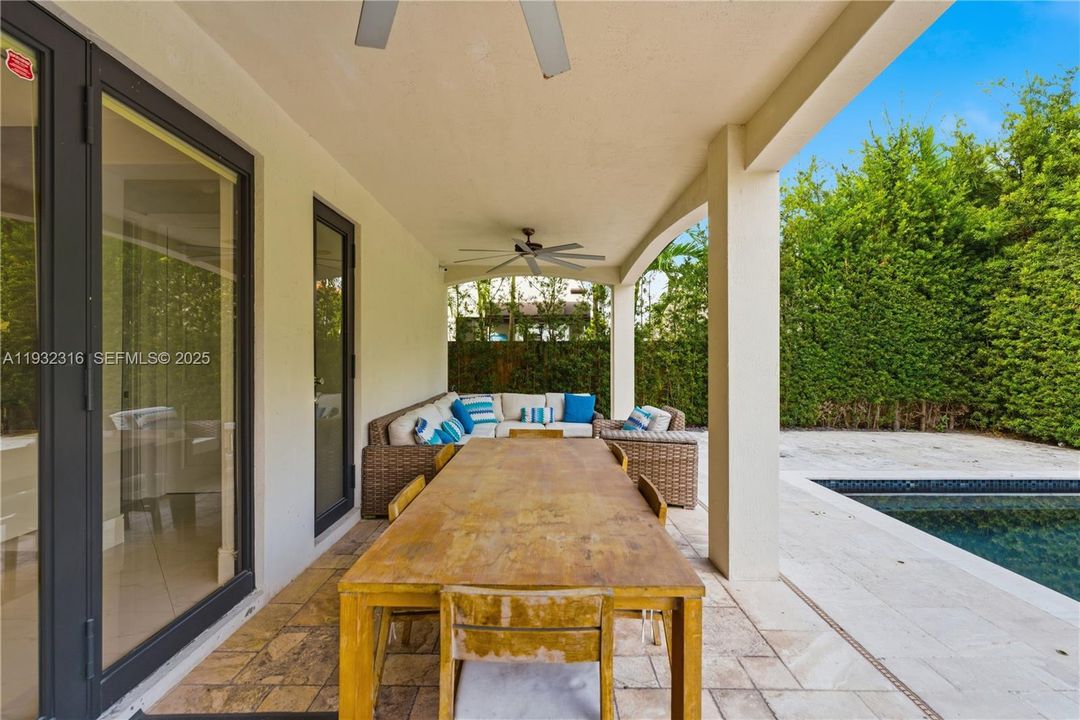 待售: $1,375,000 (5 贝兹, 4 浴室, 3223 平方英尺)