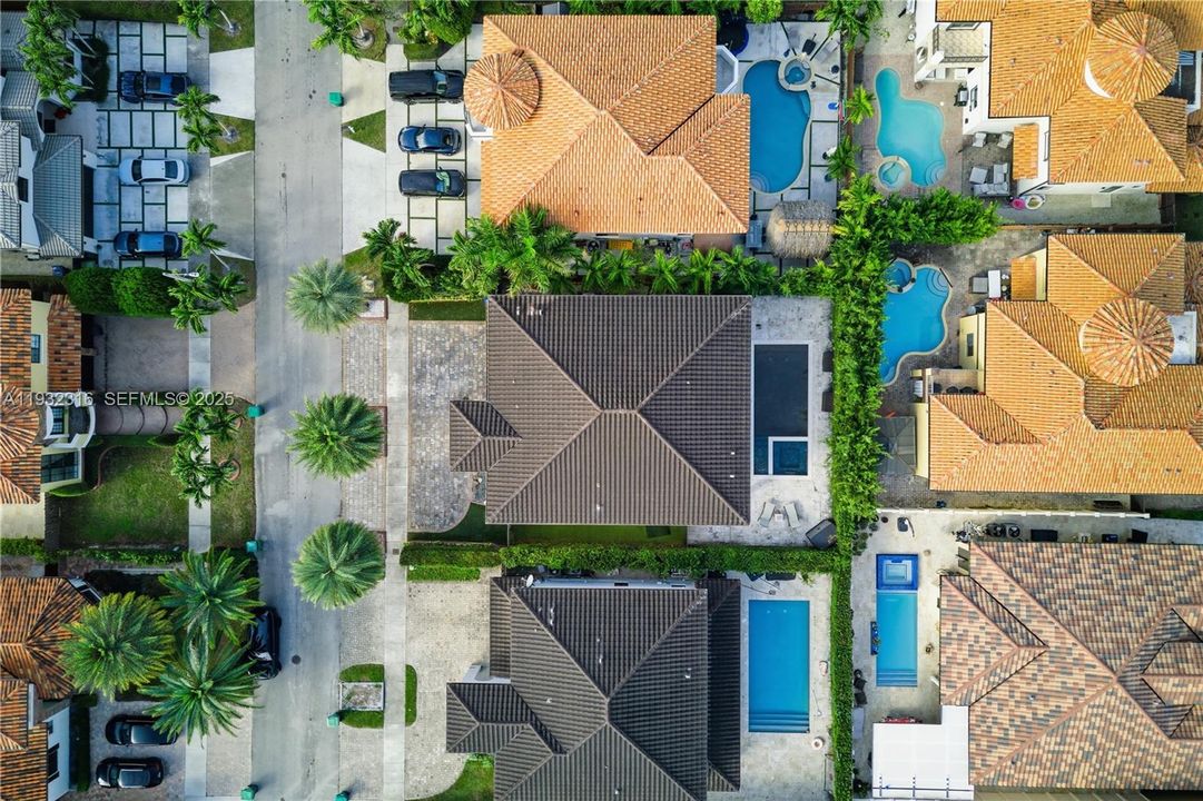 待售: $1,375,000 (5 贝兹, 4 浴室, 3223 平方英尺)