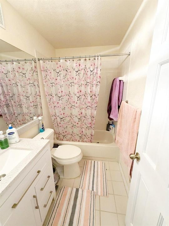 For Sale: $449,950 (3 beds, 2 baths, 1635 Square Feet)