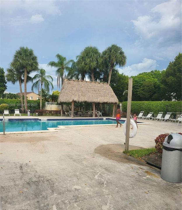 For Sale: $449,950 (3 beds, 2 baths, 1635 Square Feet)