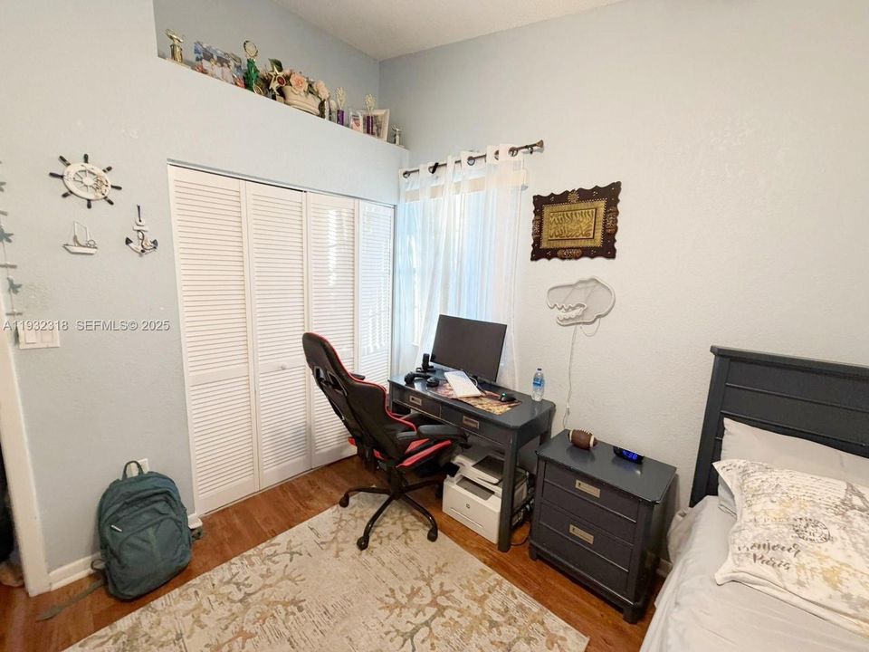 For Sale: $449,950 (3 beds, 2 baths, 1635 Square Feet)