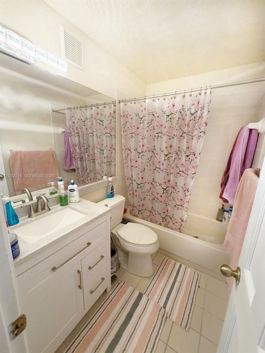 For Sale: $449,950 (3 beds, 2 baths, 1635 Square Feet)