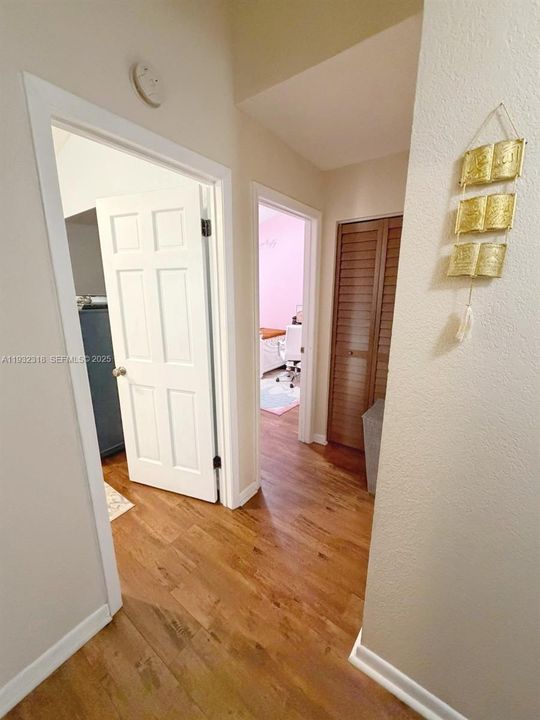 For Sale: $449,950 (3 beds, 2 baths, 1635 Square Feet)