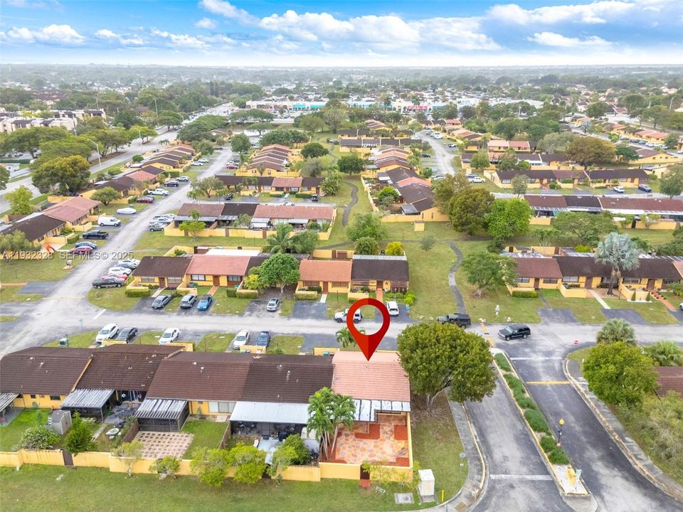 En Venta: $460,000 (2 camas, 1 baños, 1024 Pies cuadrados)