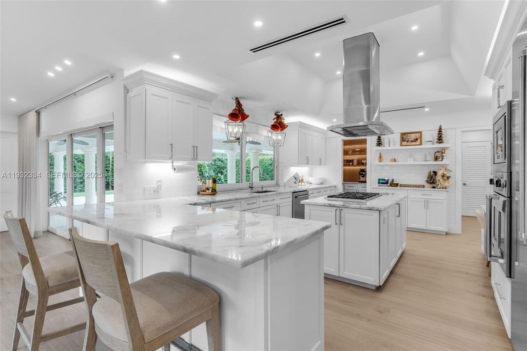 待售: $1,249,000 (4 贝兹, 3 浴室, 2751 平方英尺)