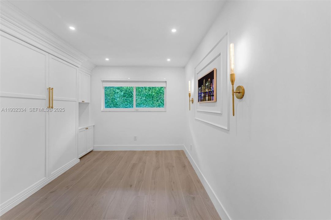 待售: $1,249,000 (4 贝兹, 3 浴室, 2751 平方英尺)