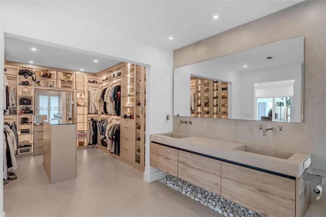 待售: $1,249,000 (4 贝兹, 3 浴室, 2751 平方英尺)