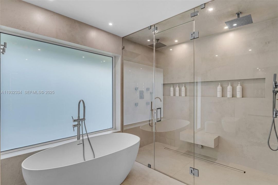 待售: $1,249,000 (4 贝兹, 3 浴室, 2751 平方英尺)