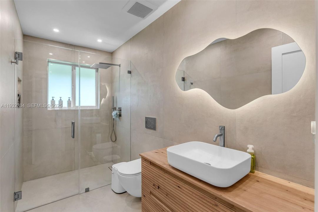 待售: $1,249,000 (4 贝兹, 3 浴室, 2751 平方英尺)