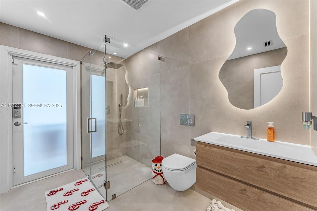 待售: $1,249,000 (4 贝兹, 3 浴室, 2751 平方英尺)