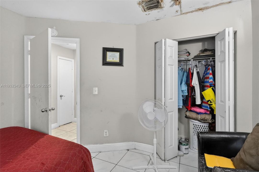 На продажу: $549,000 (3 спален, 2 ванн, 1672 Квадратных фут)