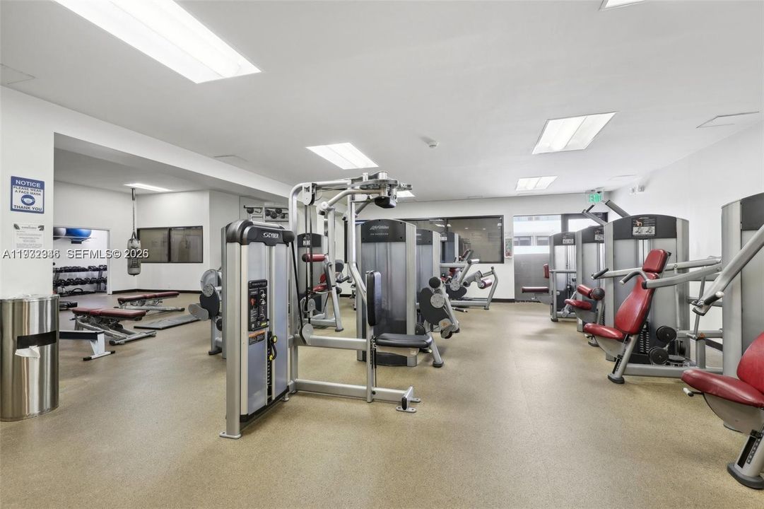 В аренду: $6,900 (2 спален, 2 ванн, 1532 Квадратных фут)