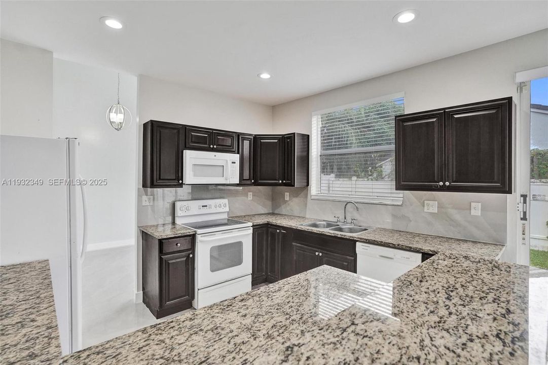 For Sale: $629,000 (3 beds, 2 baths, 2231 Square Feet)