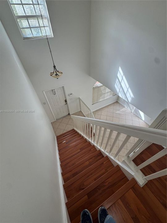 出租: $4,100 (3 贝兹, 2 浴室, 1853 平方英尺)