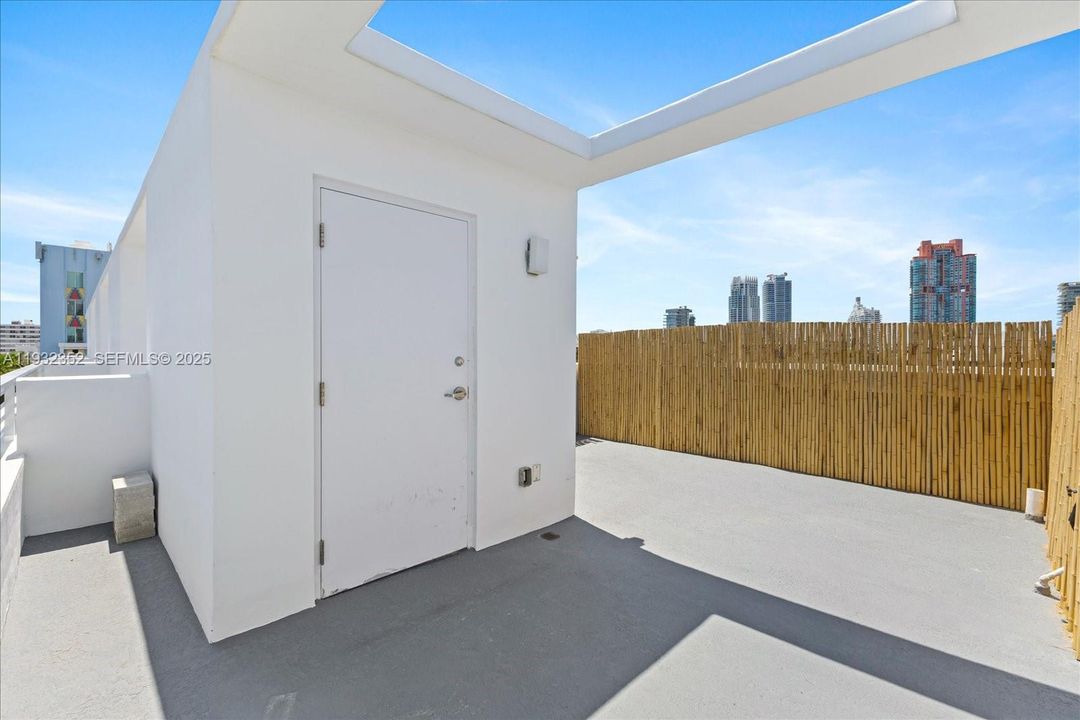 En Renta: $4,500 (1 camas, 2 baños, 861 Pies cuadrados)