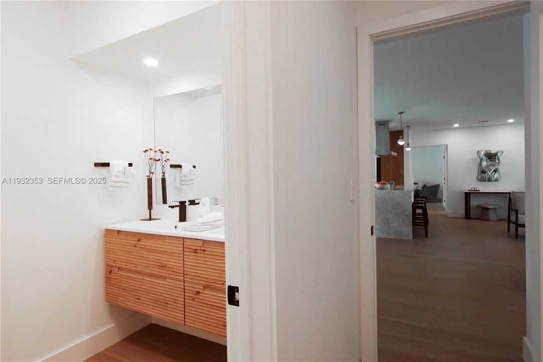 En Venta: $1,595,555 (5 camas, 3 baños, 2961 Pies cuadrados)