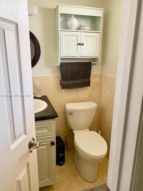 For Rent: $2,000 (1 beds, 1 baths, 648 Square Feet)