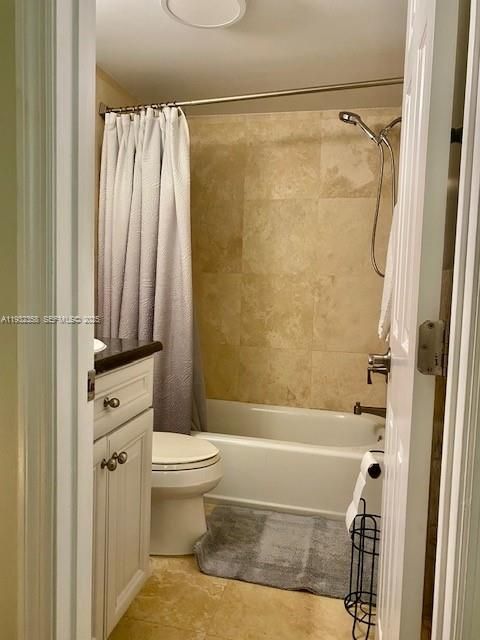 For Rent: $2,000 (1 beds, 1 baths, 648 Square Feet)