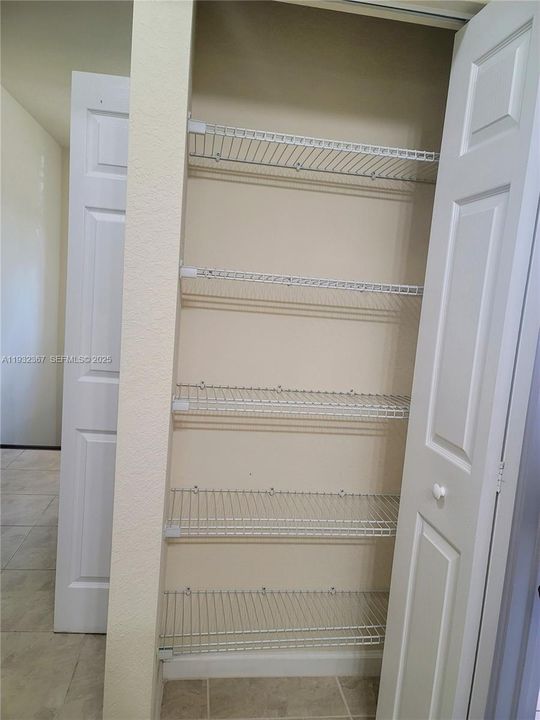 For Sale: $595,000 (4 beds, 3 baths, 1838 Square Feet)