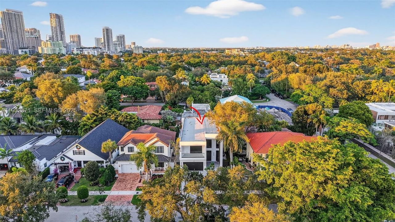 For Sale: $3,150,000 (4 beds, 4 baths, 4002 Square Feet)