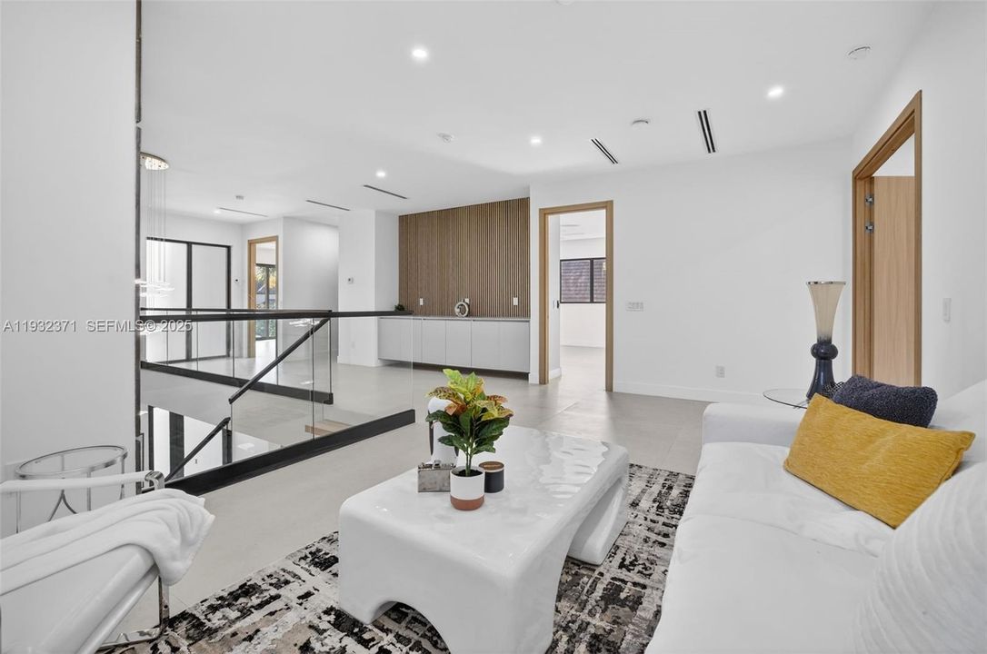 For Sale: $3,150,000 (4 beds, 4 baths, 4002 Square Feet)