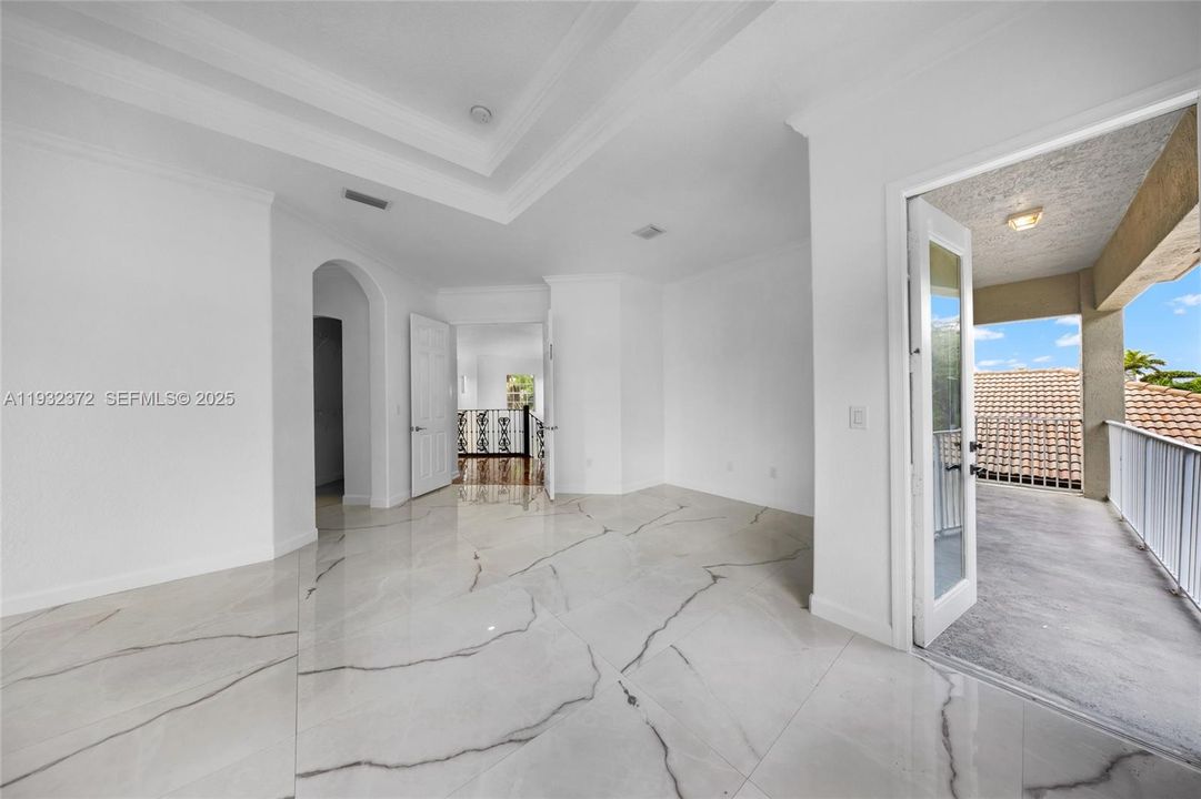 На продажу: $884,900 (4 спален, 4 ванн, 3510 Квадратных фут)