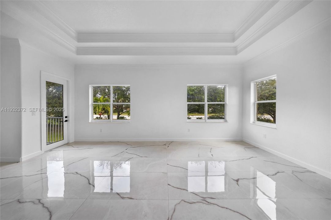 На продажу: $884,900 (4 спален, 4 ванн, 3510 Квадратных фут)