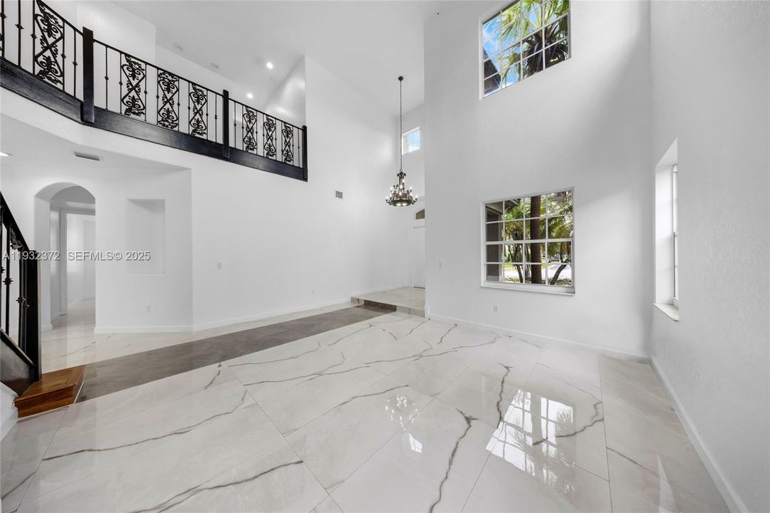 На продажу: $884,900 (4 спален, 4 ванн, 3510 Квадратных фут)