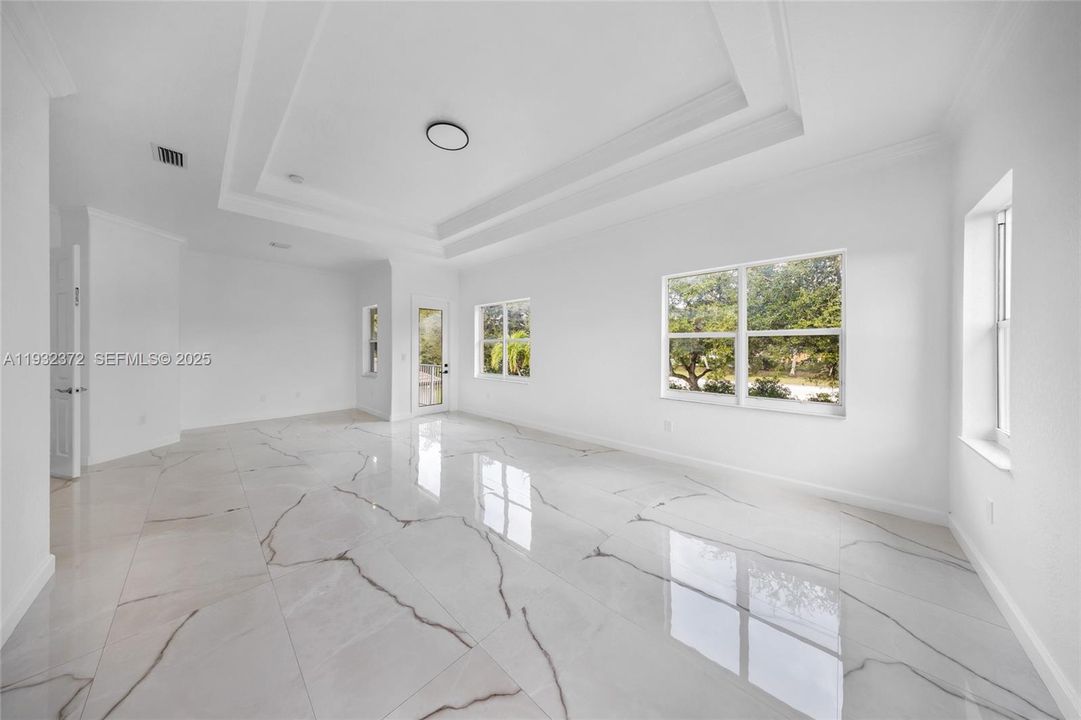 На продажу: $884,900 (4 спален, 4 ванн, 3510 Квадратных фут)