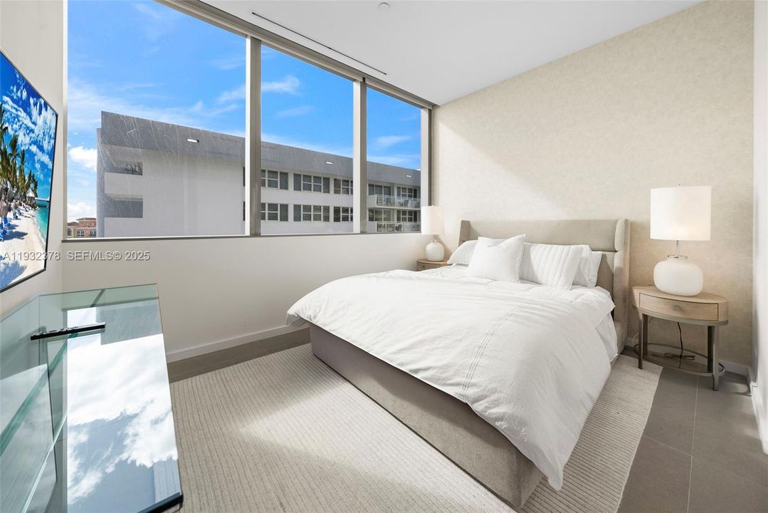 На продажу: $3,500,000 (3 спален, 3 ванн, 2913 Квадратных фут)